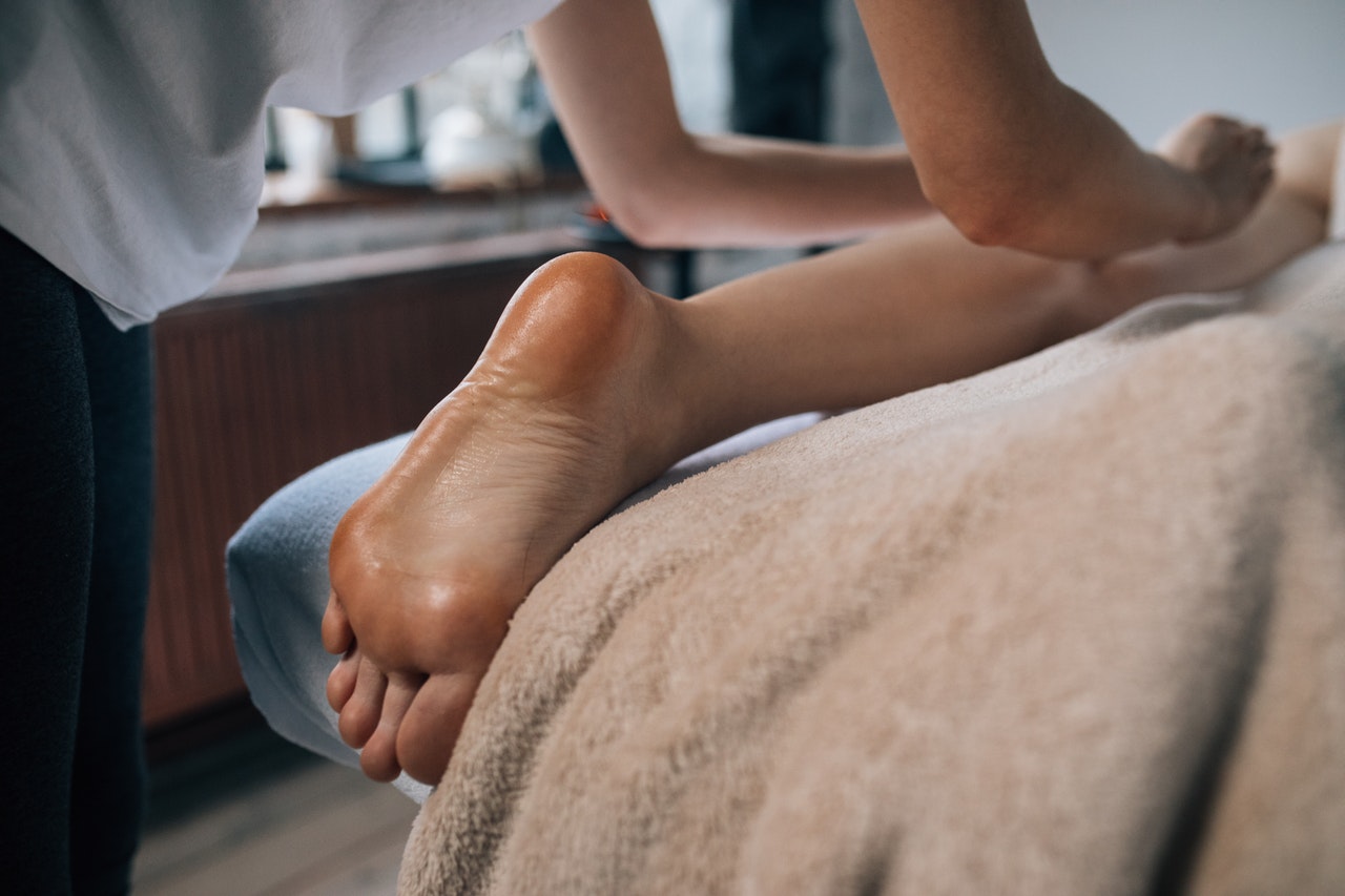 massage therapist career options